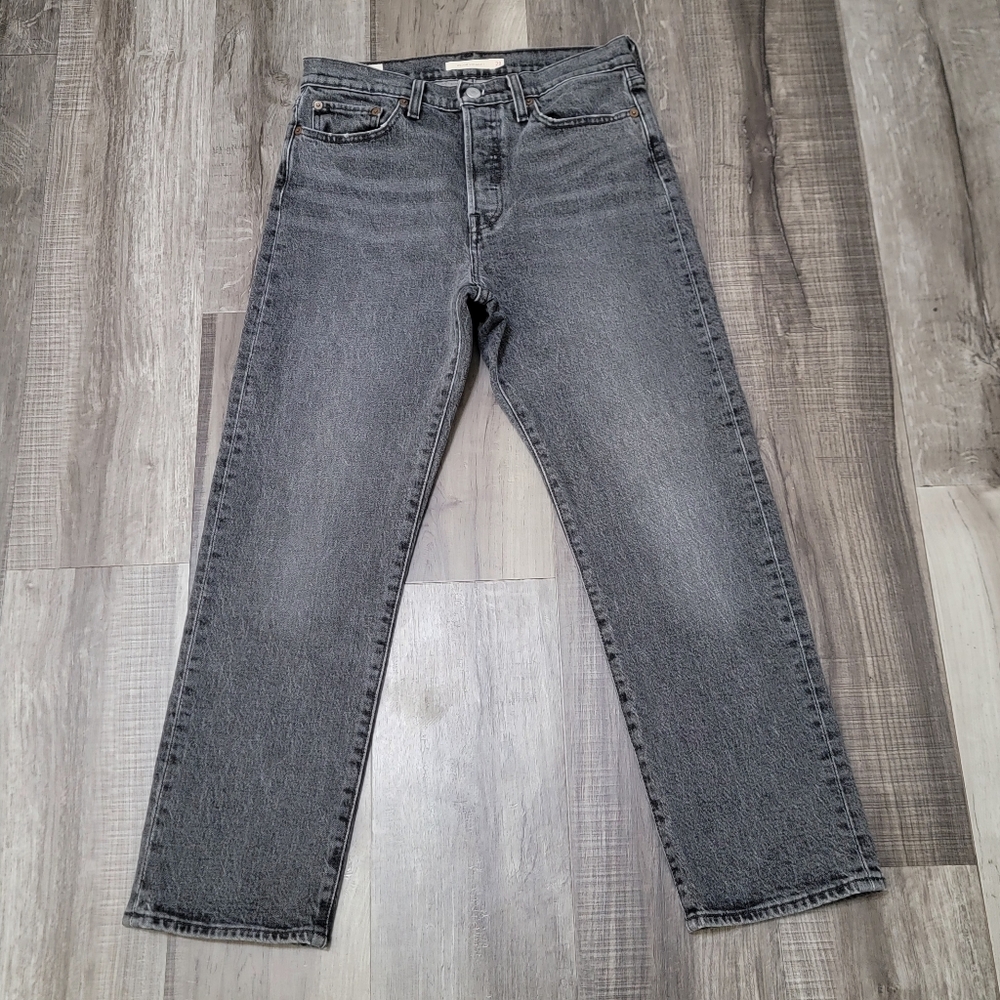 Levi's Wedgie Straight Leg Jeans